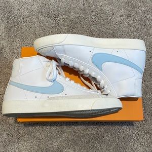 Nike Blazer Mid 77 Vintage Sz. 9.5